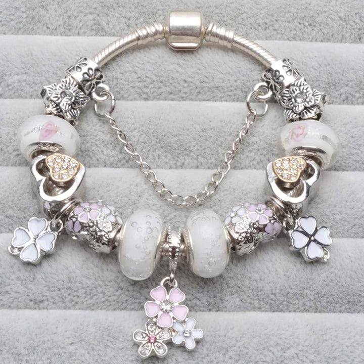 Beautiful White Heart Crystal Flower Charm Bracelets for Women Fashion Jewelry
