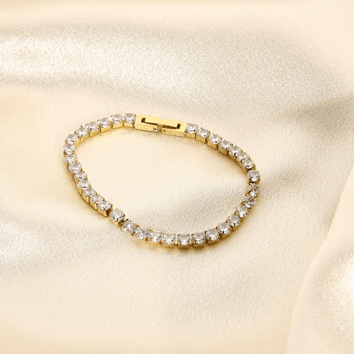 A delicate piece that tells a story,Zircon Bracelet